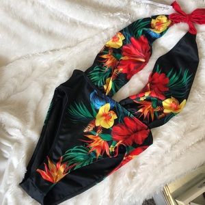 Yandy NWT One Piece Swimsuit Medium